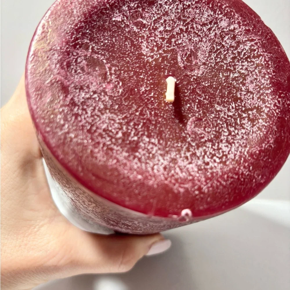 Pier 1 Cranberry Balsam Candle 4x6 Large Size